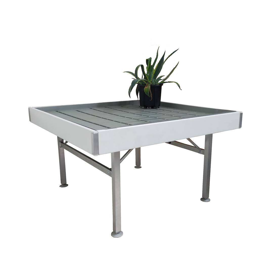 Holztisch Linie AMOR, Größe: 1260 mm x 1260 mm, Höhe: h 750 mm, Farbe: weißes Holz, Packung: 3 Stücke