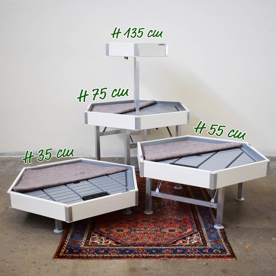 Sechseckiger Holztisch Linie Amor, Ausstellungs-Set: Set 3 STK + ZWEITE ETAGE, Farbe: weißes Holz, Packung: 1 Set