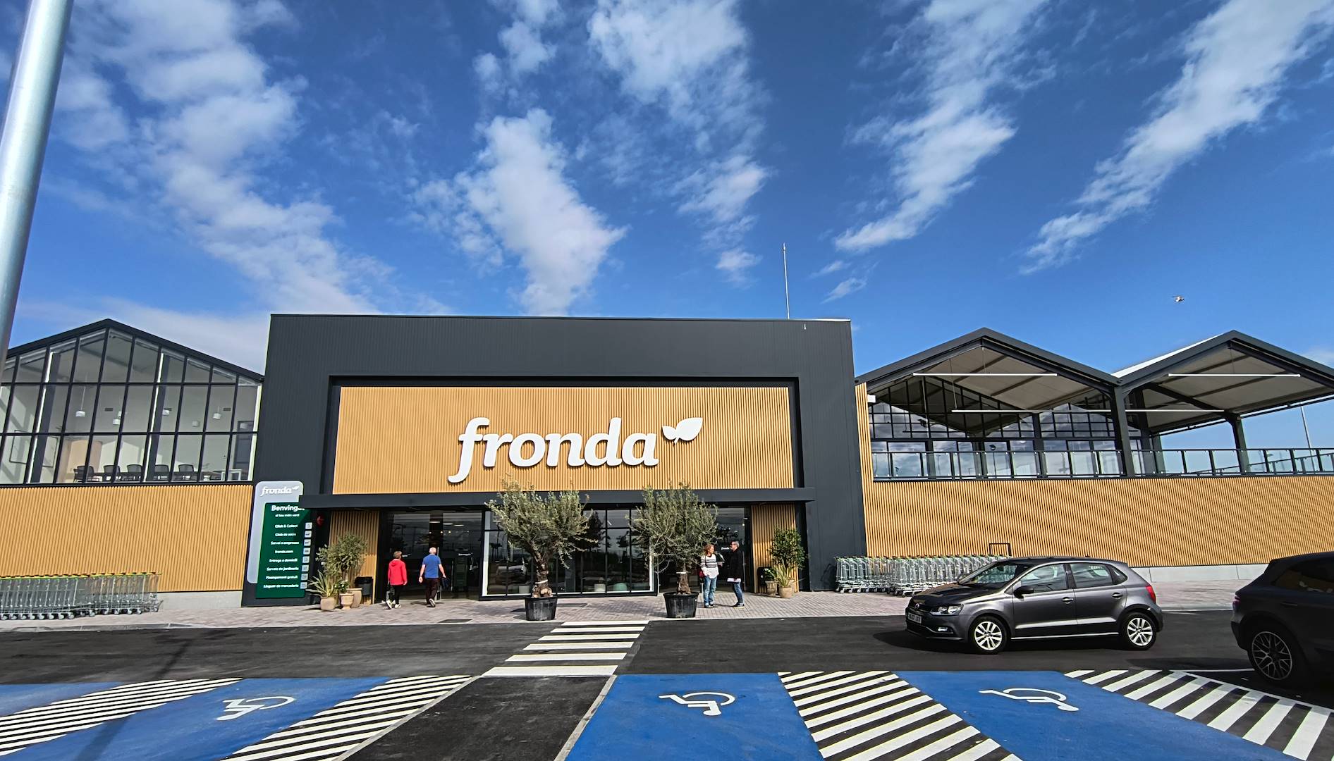 Fronda eröffnet das neue Gartencenter in Barcelona