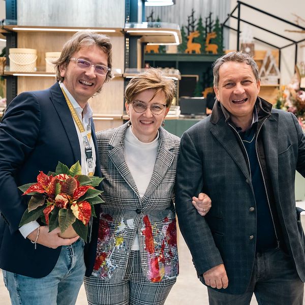 Organizzazione Orlandelli presenta il nuovo concept d'arredo per l'area confezionamento di piante e fiori