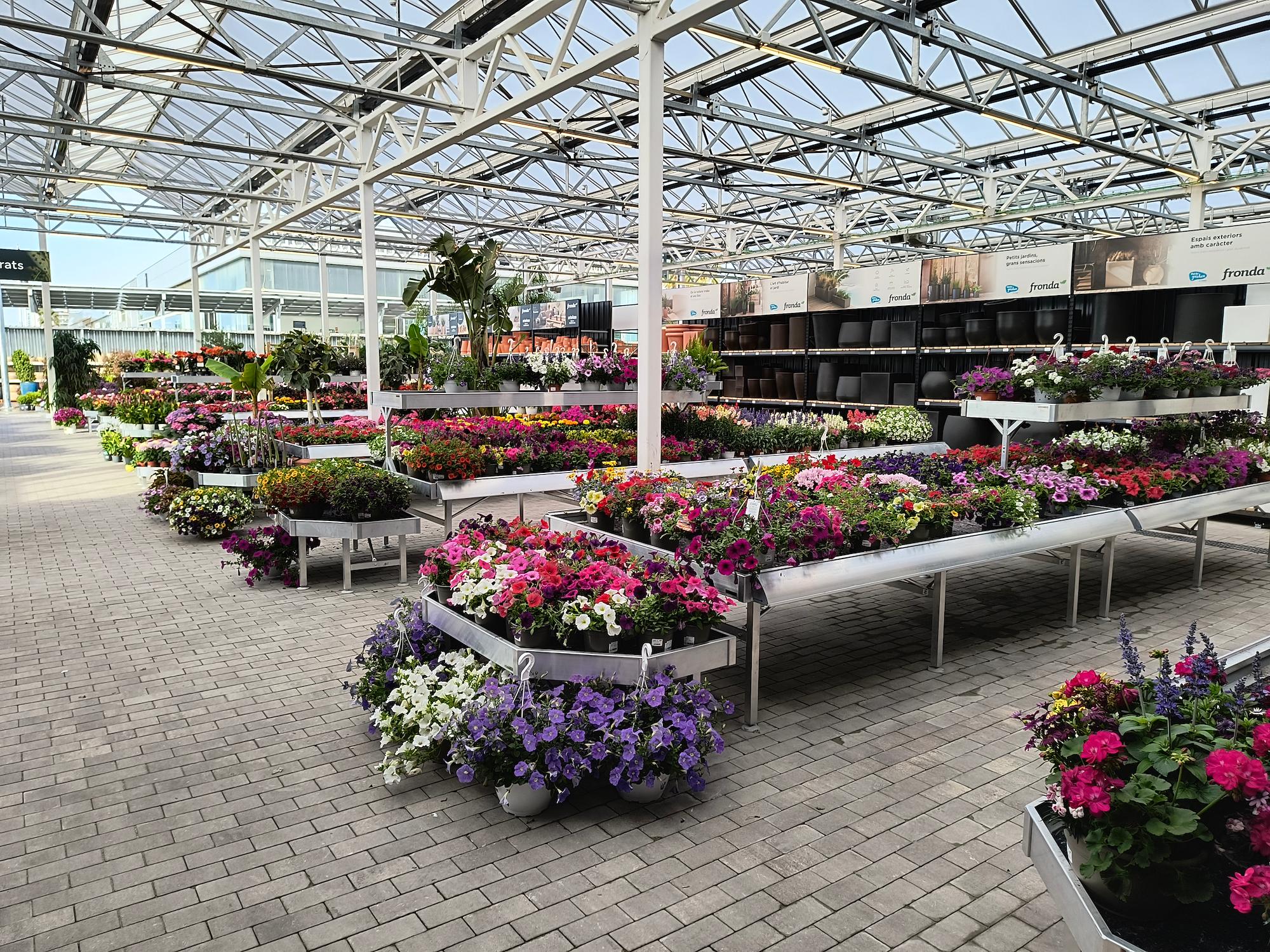 Verkaufstische und Displays