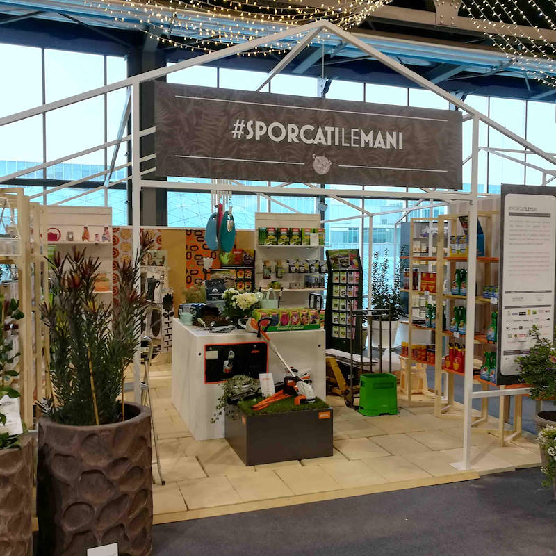 THE GREENHOUSE Format- Garden Center Identity