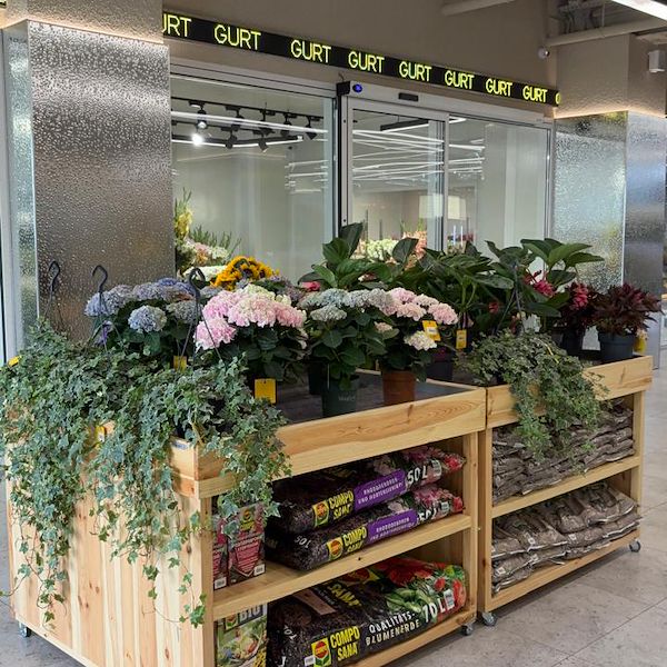 Gurt Flora wählt die Möbel von Orlandelli für seinen imposanten Store in Kiew