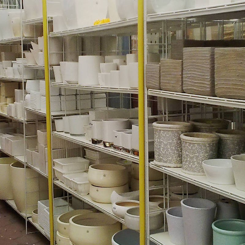 Modulares Verkaufsregal aus Gitterelementen mit 3 Böden