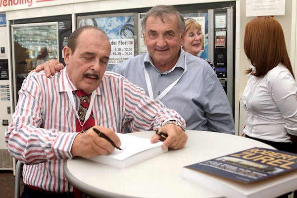 Gallery Robert F. Zurel